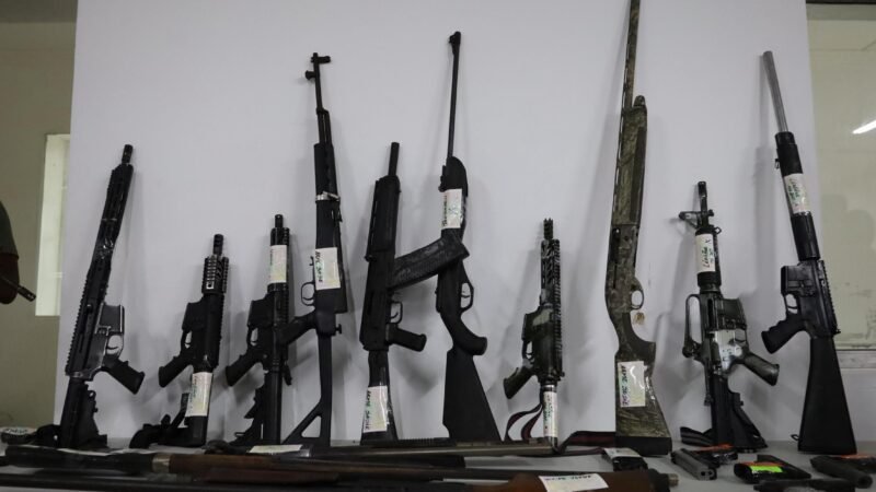 Trafic d’armes vers Haïti : une résidente de Floride plaide coupable devant la justice américaine
