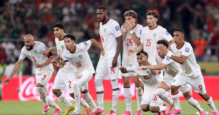 Coupe du Monde 2026 : Le Maroc fait tomber les Pays-Bas aux tirs au but et poursuit son rêve mondial