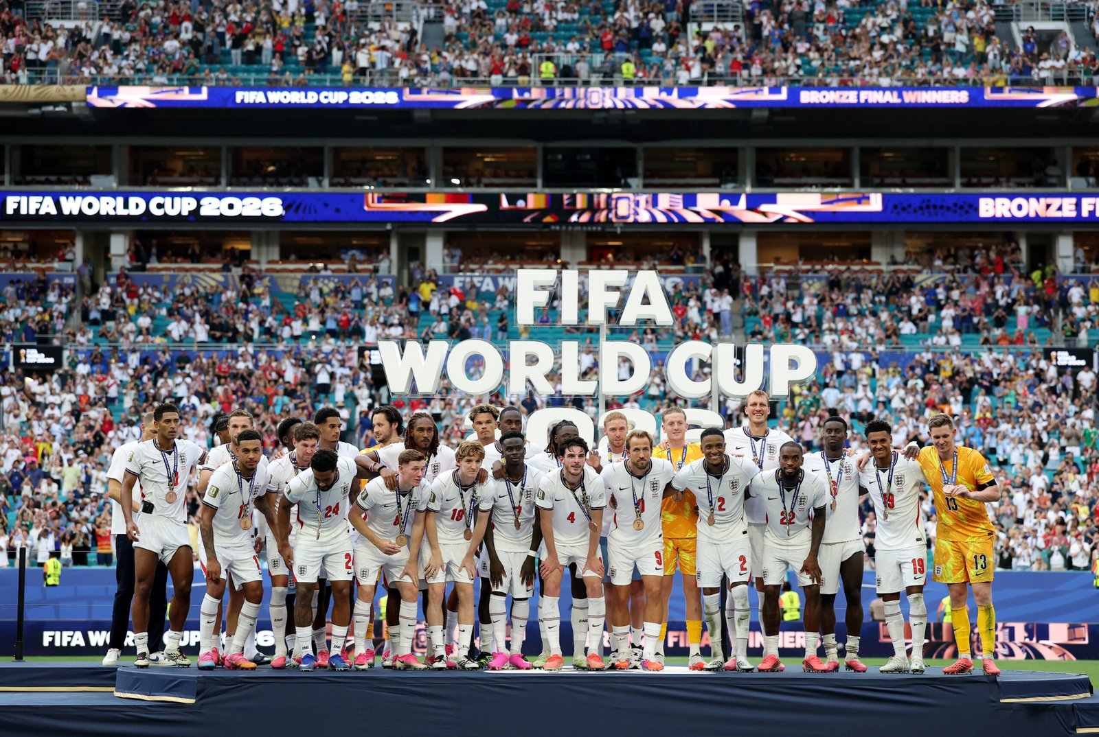 Coupe du Monde 2026 : l&rsquo;Angleterre terrasse la France (6-4) et décroche la troisième place au terme d&rsquo;un match historique