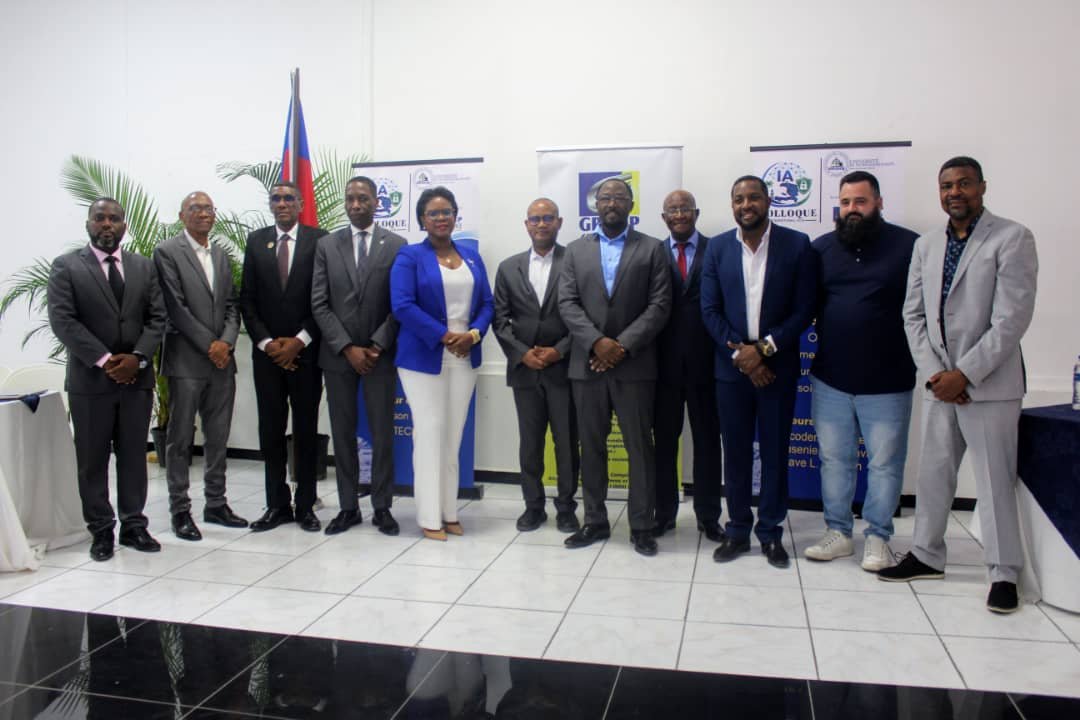 Technologie : l&rsquo;UNITECH clôture son premier colloque international et invite l&rsquo;État haïtien à prendre le virage de la transformation numérique