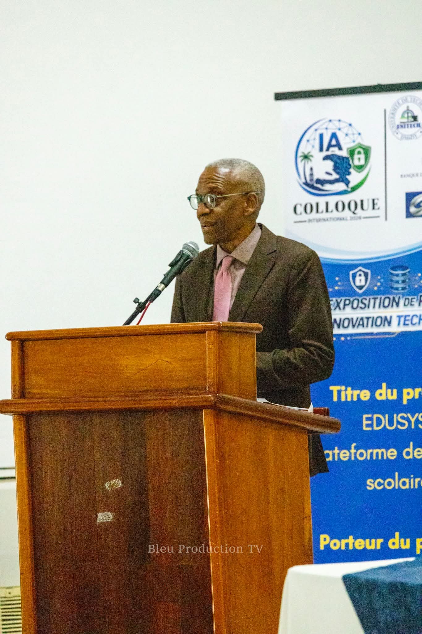 Technologie : Kesner Pharel dévoile « IA-nomie 2035 », une feuille de route pour faire d’Haïti une nation numérique à l’horizon 2035
